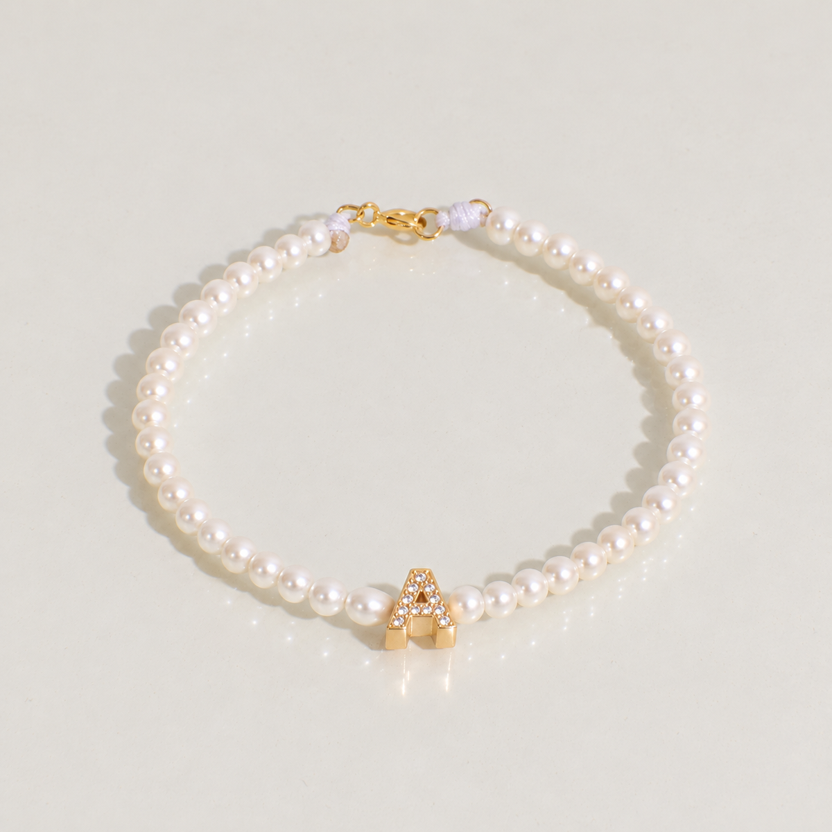 Pulsera Con Inicial Perlada